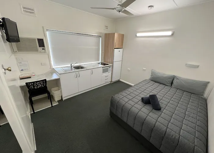 Hi-Way Motel Grafton - Contactless