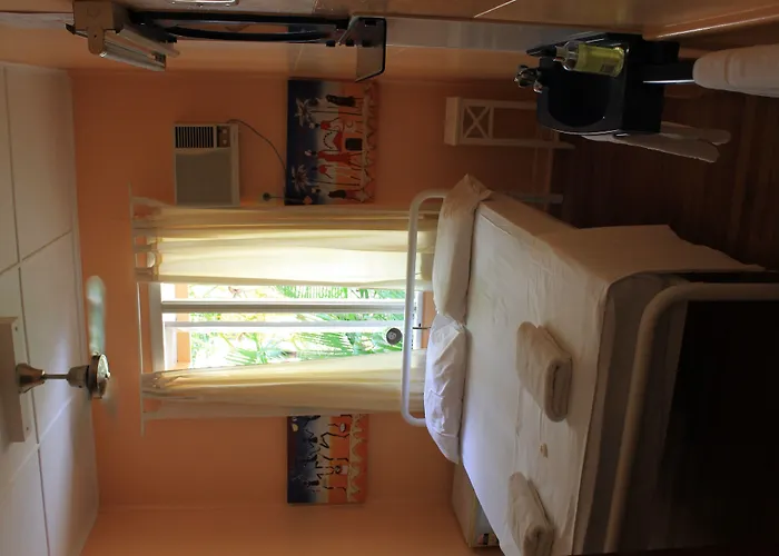 Civic Guest House