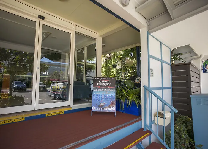 Yha Cairns Central