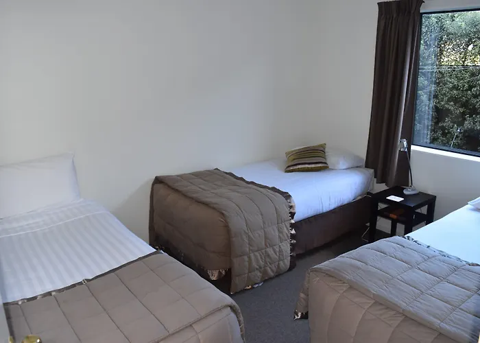 Darfield Motel