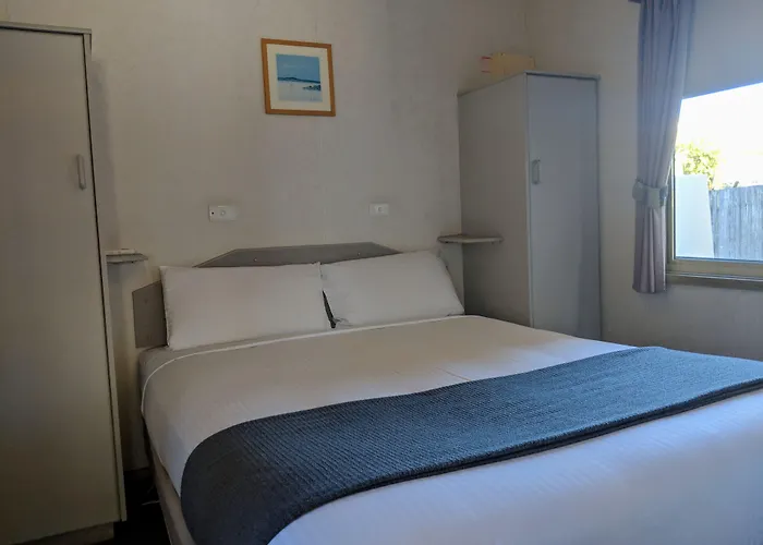 Bega Village Motor Inn