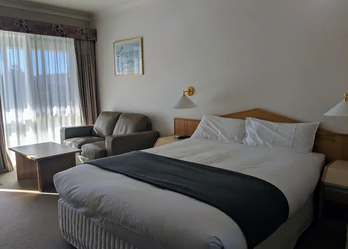 Bega Village Motor Inn