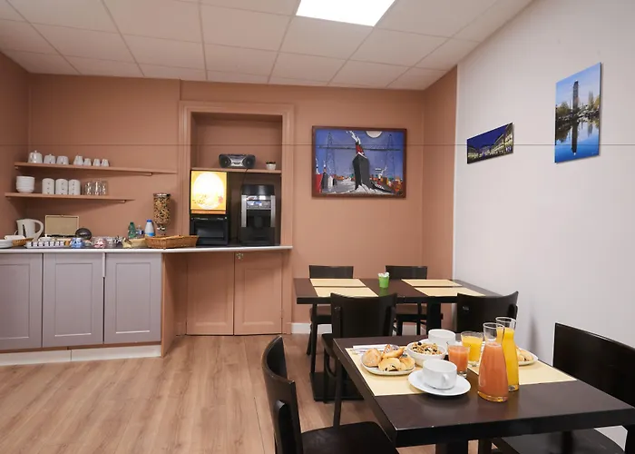Hotel Le Petit Duquesne