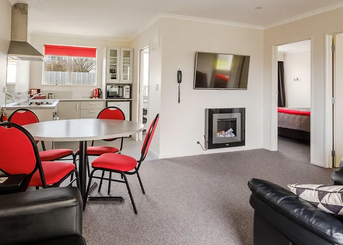 Esplanade Motels