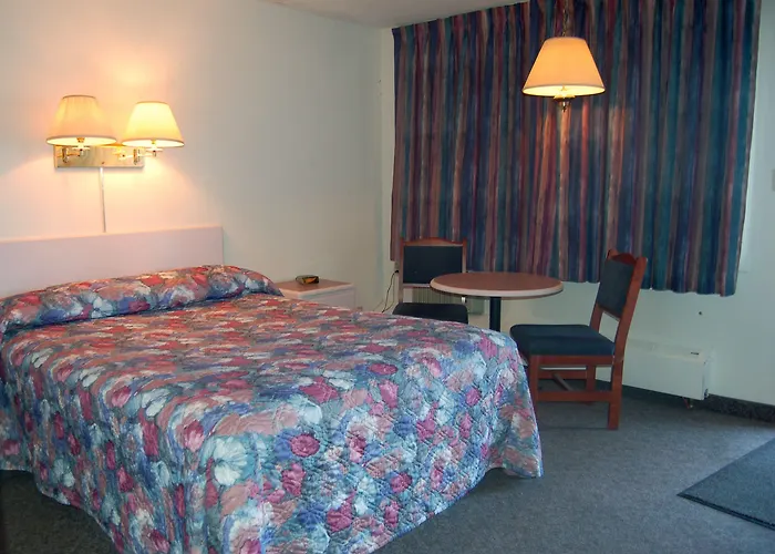 Chinook Motel