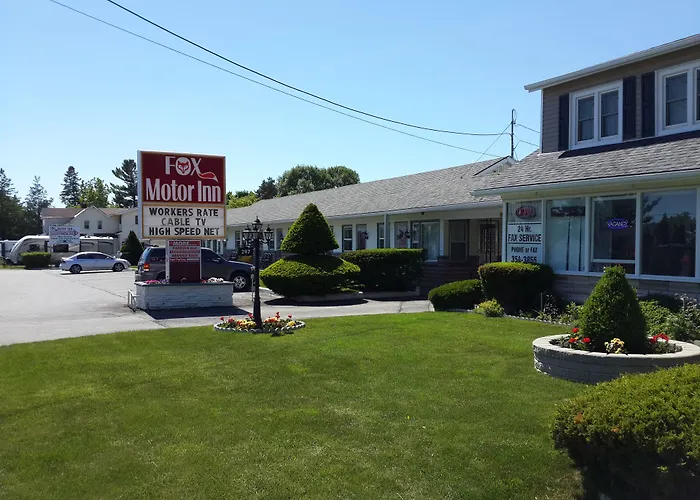 Fox Motor Inn
