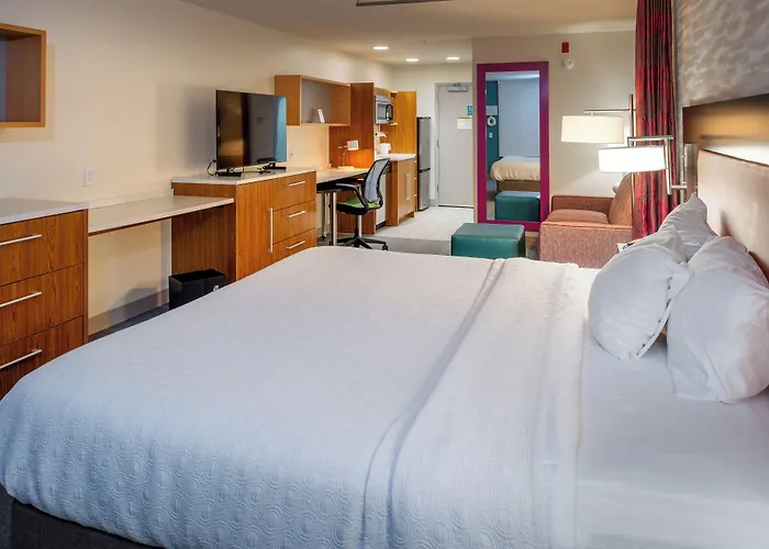 Home2 Suites St. Louis / Forest Park