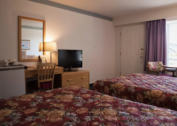 Ocean Crest Motel