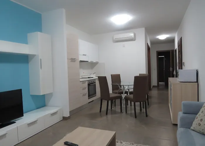 Strand Suites By Neu Collective