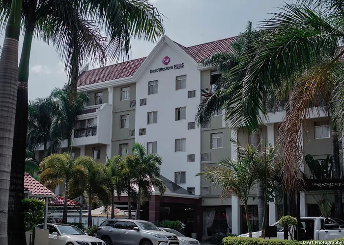 Best Western Plus Paramount Hotel