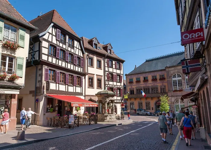 Logis Hotel De La Cloche