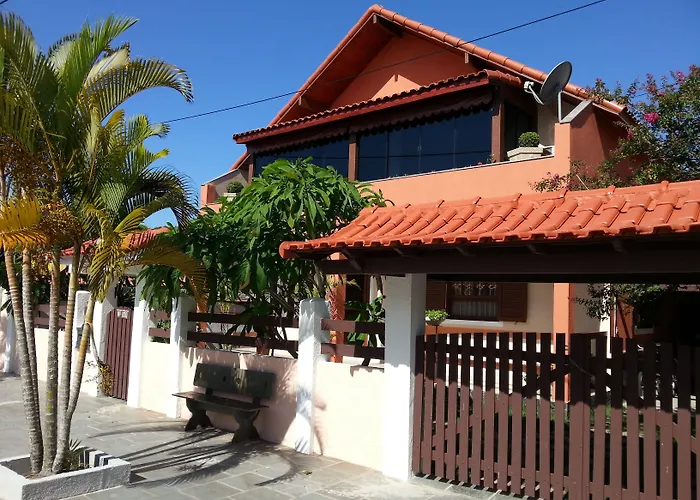Itauna Hostel