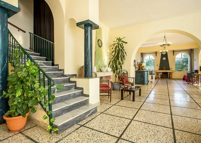 Alinda Hotel