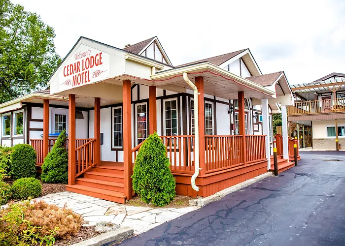 Cedar Lodge Motel