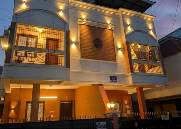 The Sheltor - Backpackers Hostel