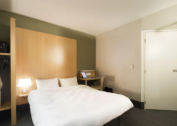 B&B Hotel Toulouse Basso Cambo