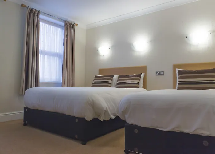 Wycliffe Hotel