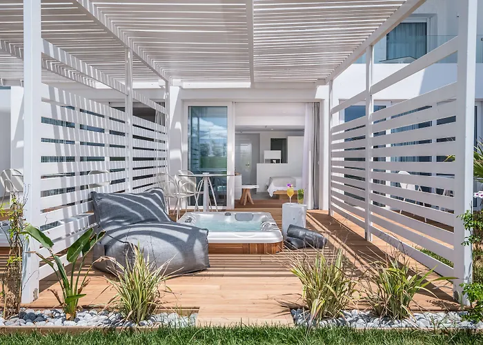 Kantouni Beach Boutique Hotel