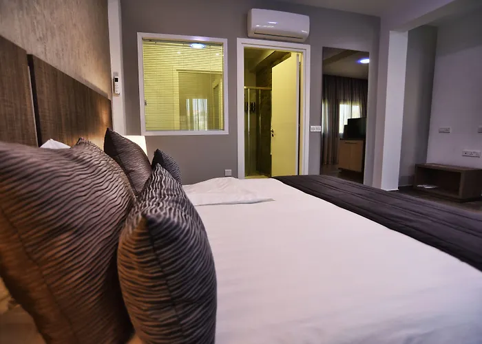 Rise Urban Art Hotel