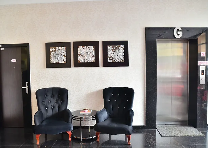 D'Metro Hotel