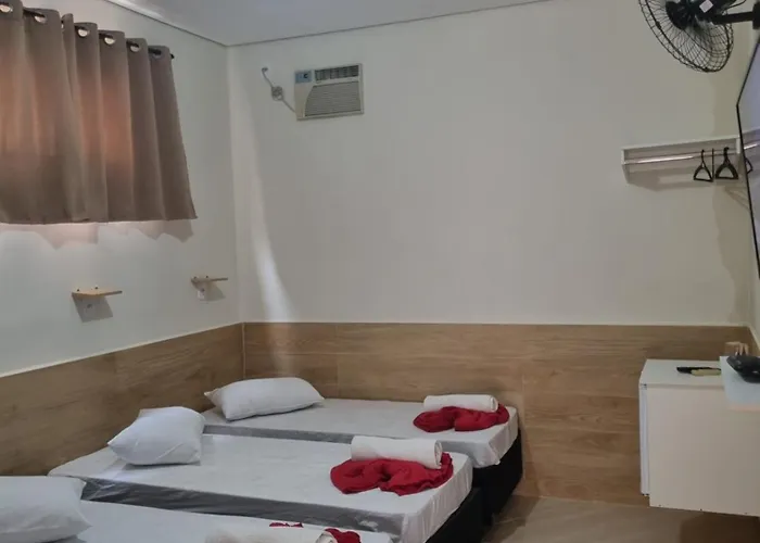 Pousada Quarto Tv Smart Ar Garagem Gratuita