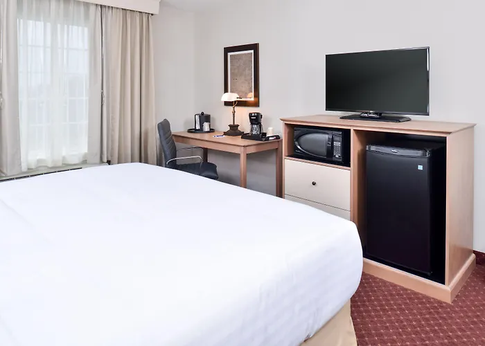 Appomattox Inn And Suites