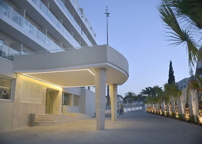 Sunrise Gardens Aparthotel