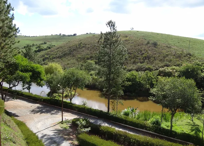 Recanto Dos Carvalhos - Pousada Camping