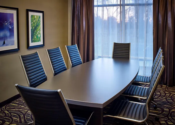 Hampton Inn By Hilton Sarnia/Point Edward