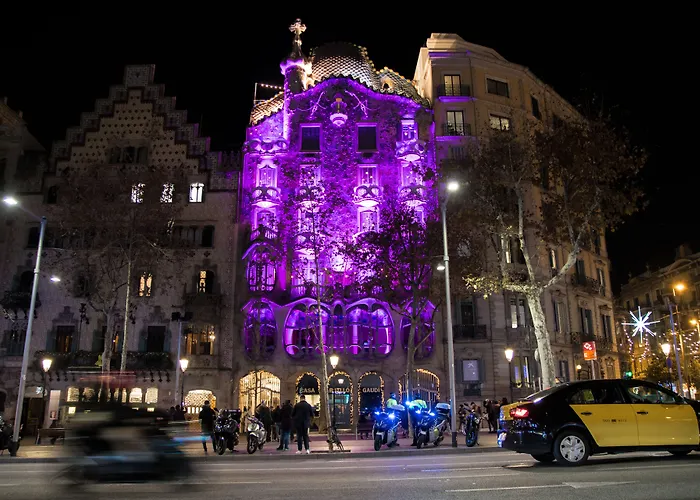 Sant Jordi Hostels Rock Palace