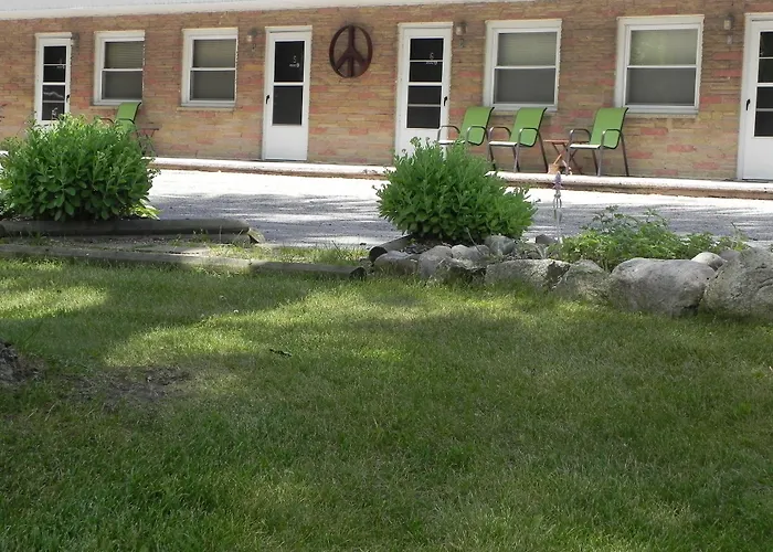 The Triangle Motel