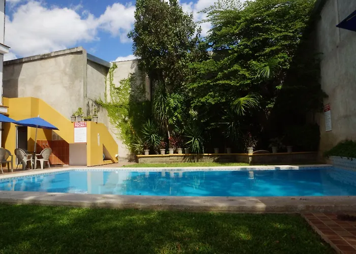 Hotel Las Dalias Inn