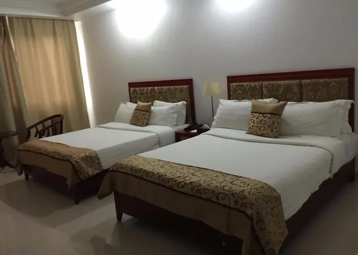 Emerald Hotel & Restaurant