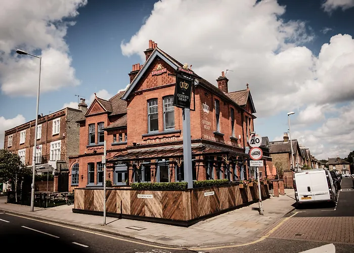 The Queen'S Head