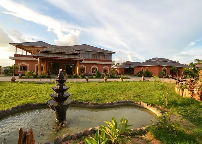 Bagan Emerald Hotel