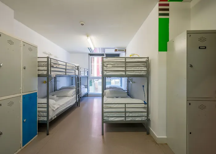 Ganbara Hostel