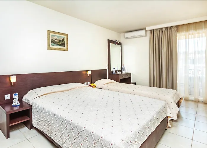 Elinotel Polis Hotel