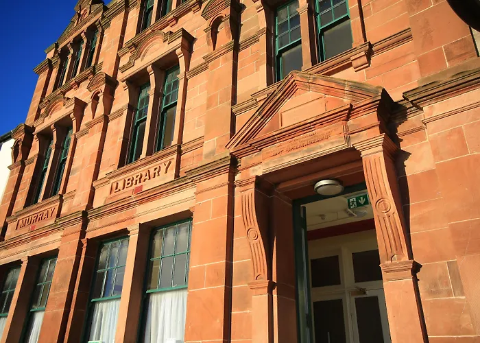 Murray Library Hostel