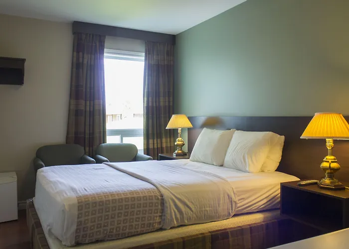 Leelas Villa Inn Flesherton