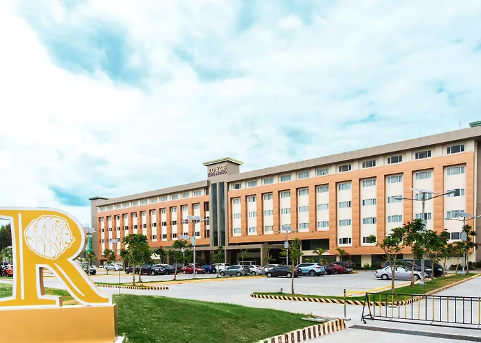 Royce Hotel & Casino