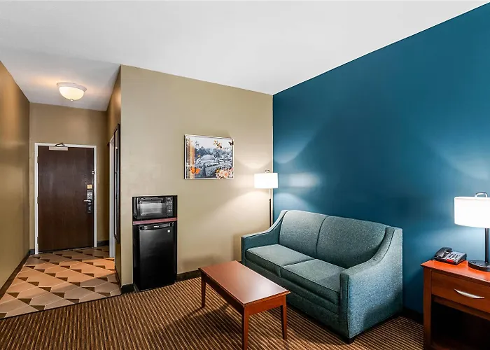 The Hotel Saratoga. An Ascend Collection Hotel