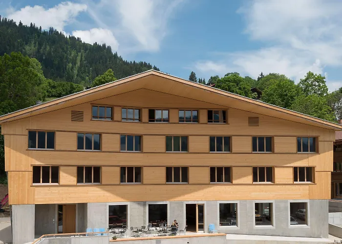 Saanen Gstaad Youth Hostel