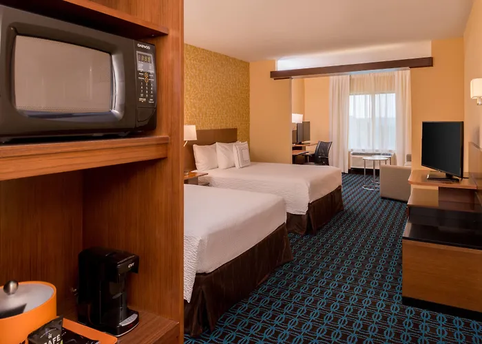 Fairfield Inn & Suites By Marriott Huntington