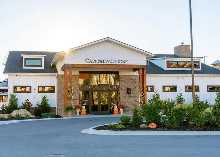 Grand Crowne Resort