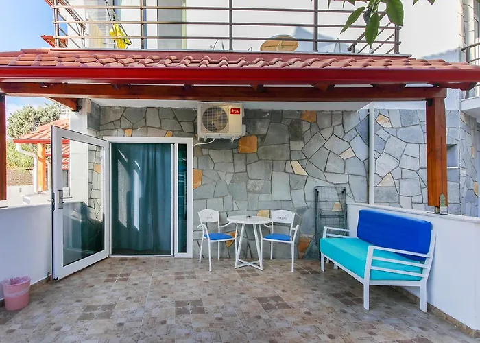 Angelina Hotel