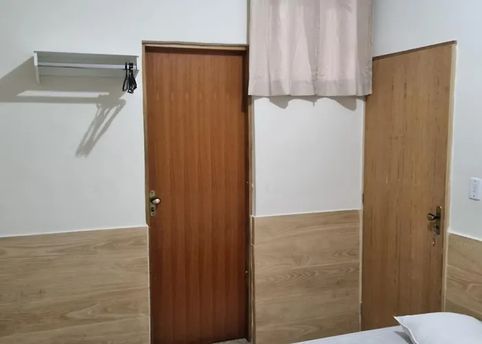 Pousada Quarto Standard Com Ar ,Tv Wi-Fi Garagem Gratuita