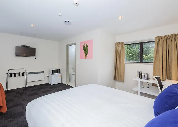 Greenlane Motel