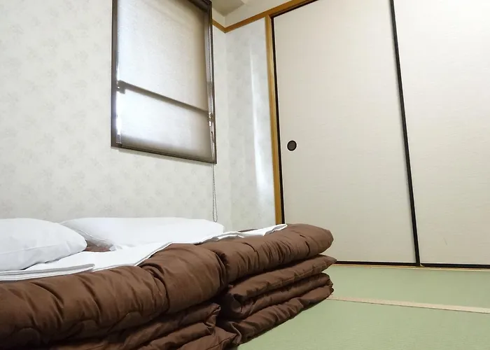 T And K Hostel Kobe Sannomiya East