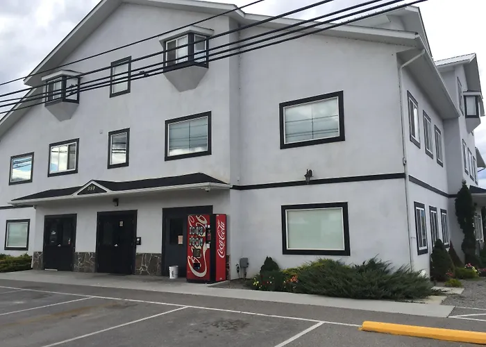 Invermere Hostel