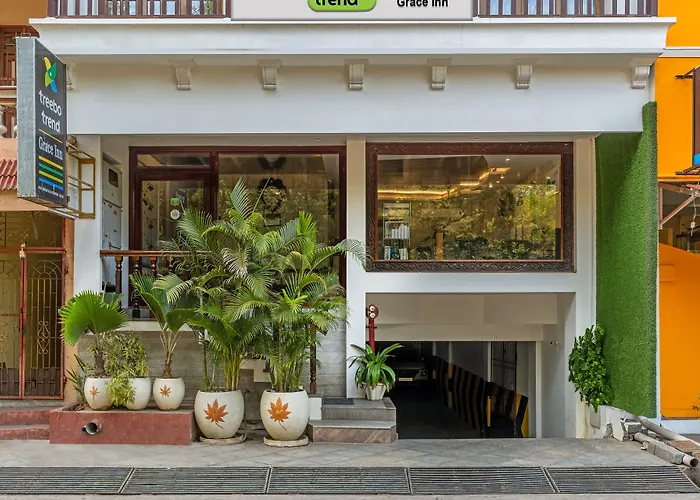 Treebo Grace Inn, 3 Min Walk From Promenade Beach